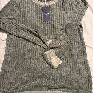 Sampeel Women's Ribbed Crew Neck Sweater - olive